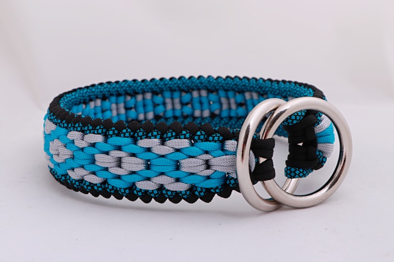 Modrý stahovací obojek - šíře 4 cm