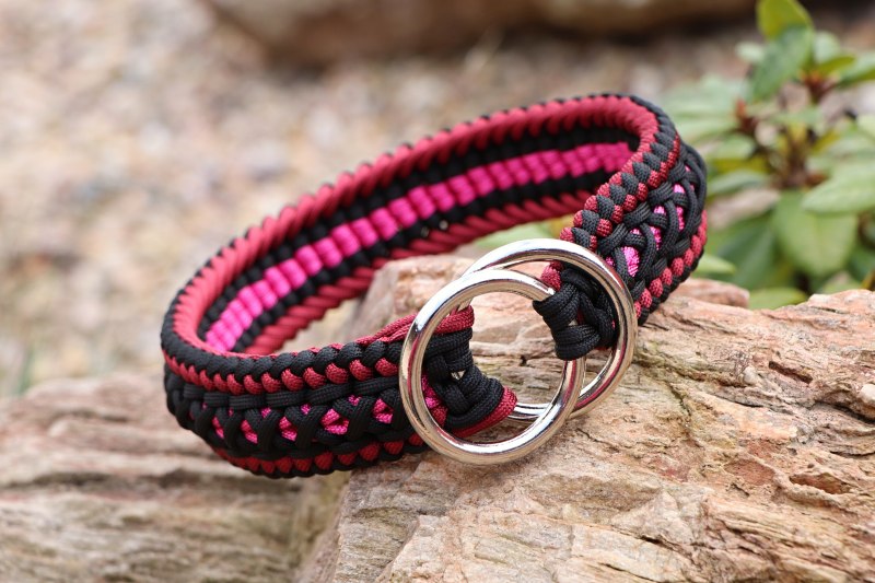 Vínovo-růžový stahovací obojek - šíře 4 cm